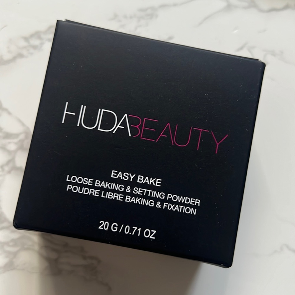 Huda beauty easy bake